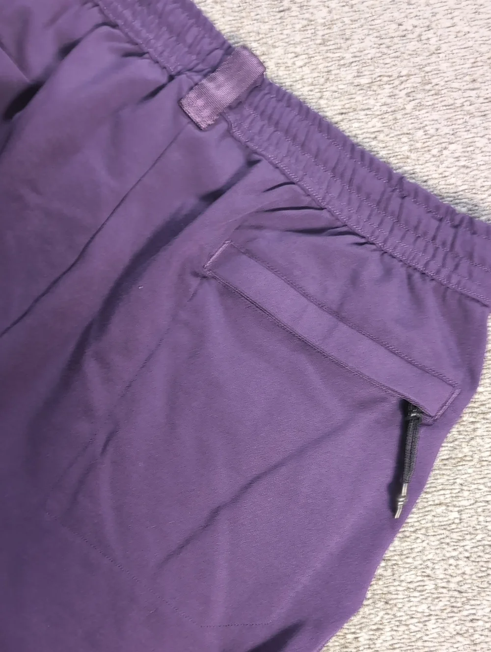Nike Sportswear Tech Pack Knit Pants Size Large in 'Grand Purple' BV4452-525